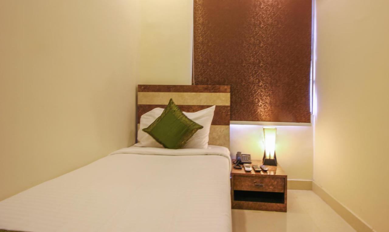 Treebo Address Inn, Banjara Hills Hotel 3*